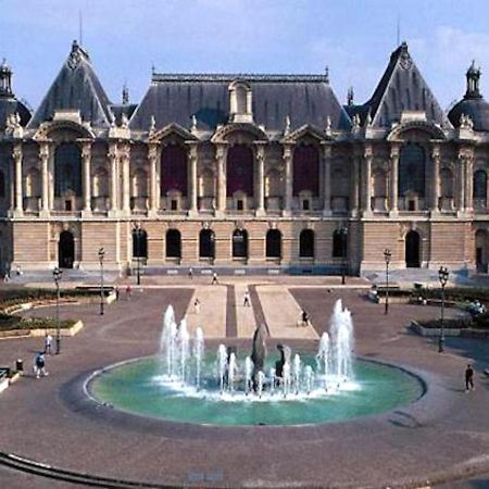 Appartement Design Hyper Centre Lille - Netflix Wifi Fibre - Parking Экстерьер фото